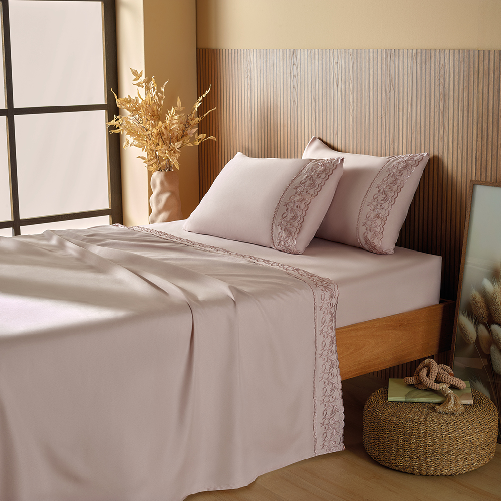 Bordado Ingl&ecirc;s